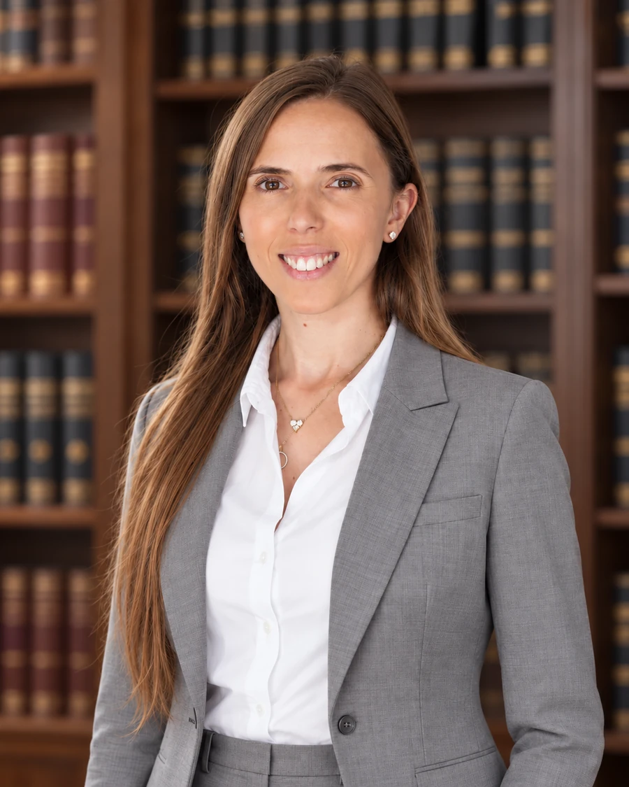 Shelly Eluz